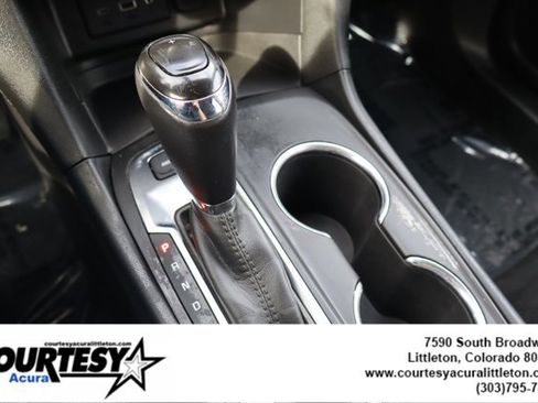 Used 2019 Chevrolet Equinox LT image 18