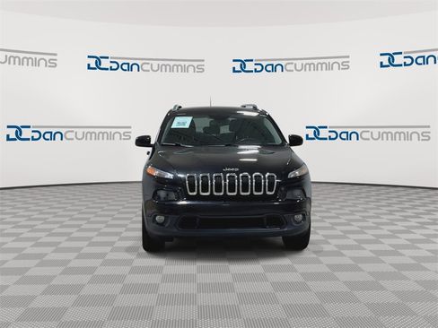 Used 2014 Jeep Cherokee Latitude image 4