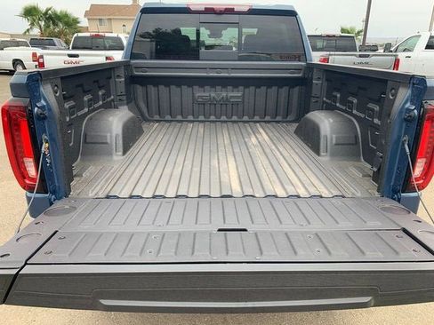 New 2026 GMC Sierra 1500 Denali image 9