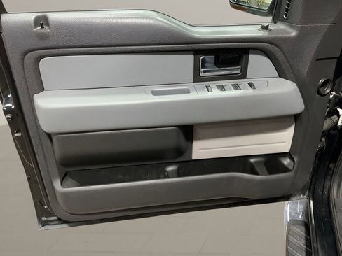 Used 2014 Ford F150 XLT w/ Equipment Group 302A Luxury image 12