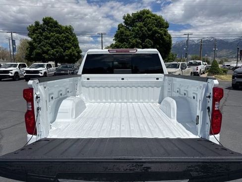 New 2026 Chevrolet Silverado 1500 LT w/ Z71 Off-Road Package AWD/4WD image 12