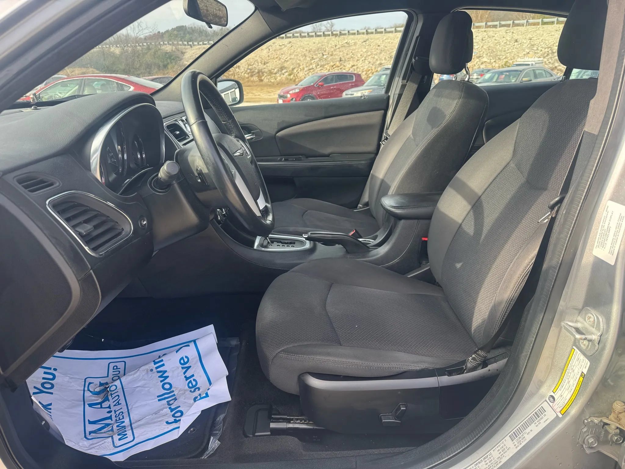Used 2013 Chrysler 200 Touring FWD image 10