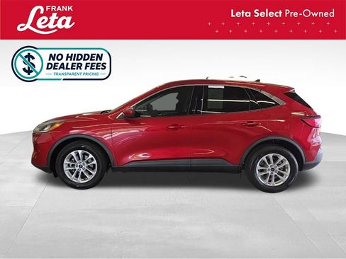Used 2020 Ford Escape SE FWD image 3