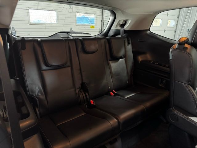 Used 2023 Subaru Ascent Limited AWD/4WD image 10