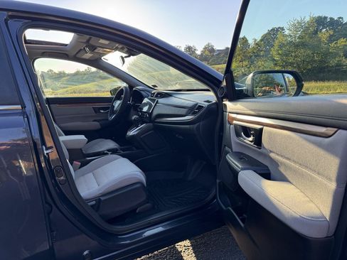 Used 2017 Honda CR-V EX image 23