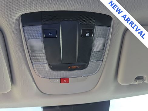 Used 2024 Kia Sportage EX image 21