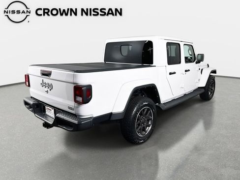 Used 2023 Jeep Gladiator Overland w/ Trailer Tow Package image 6