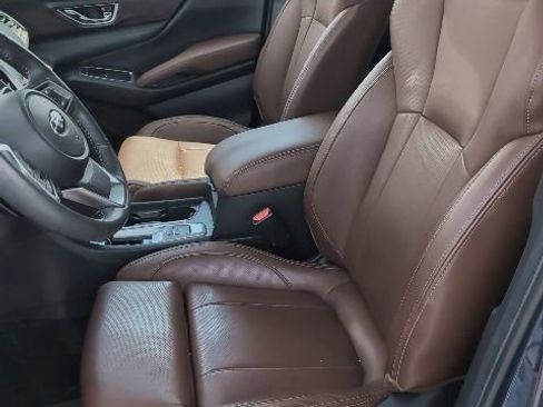 Used 2023 Subaru Ascent Touring AWD/4WD image 11