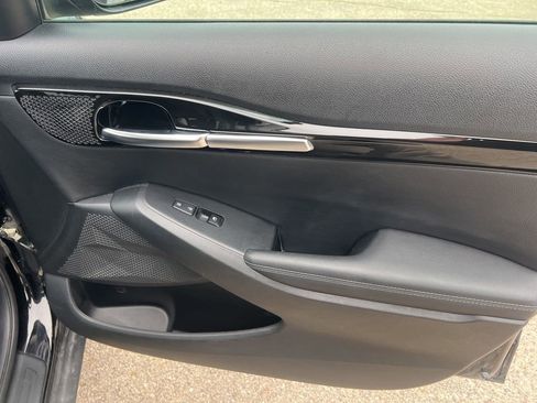 Certified 2022 Kia Seltos EX image 23