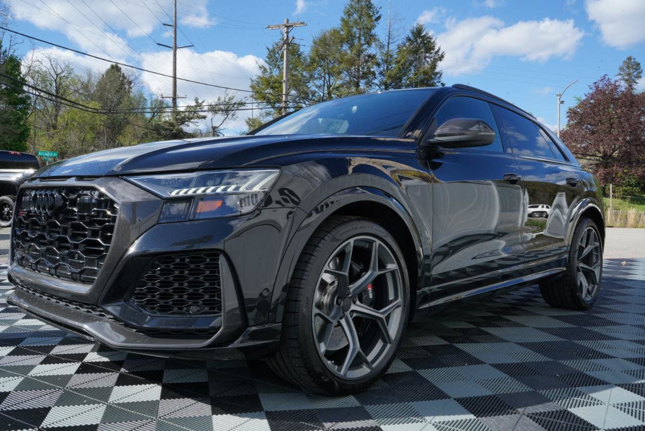 Used 2023 Audi RS Q8 AWD/4WD image 13