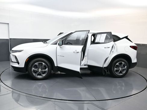 Used 2023 Chevrolet Blazer LT w/ Driver Confidence Package image 30