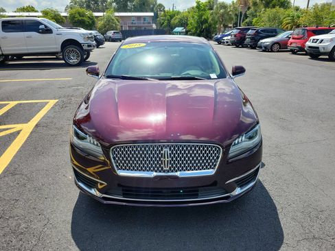 Used 2018 Lincoln MKZ Premiere FWD image 2
