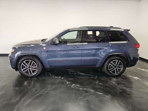 Used 2020 Jeep Grand Cherokee Trailhawk AWD/4WD image 20