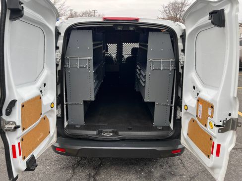 Used 2016 Ford Transit Connect XL image 15