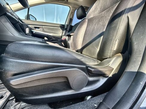Used 2015 Subaru Crosstrek 2.0i Limited AWD/4WD image 12