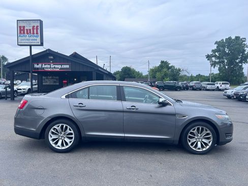 Used 2013 Ford Taurus Limited FWD image 10