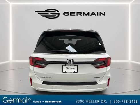 Used 2026 Honda Odyssey Touring image 7