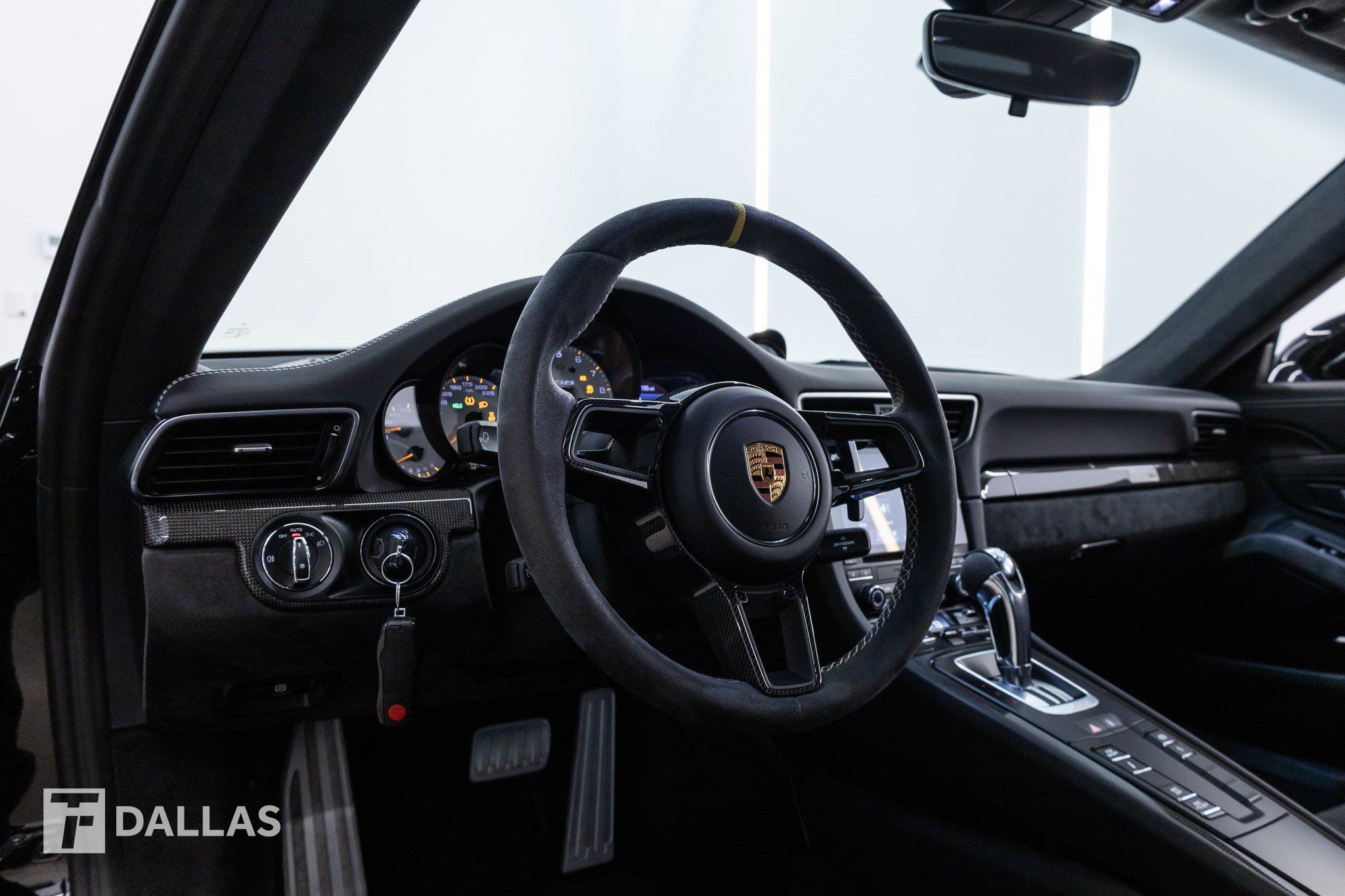 Used 2019 Porsche 911 GT3 RS RWD image 4