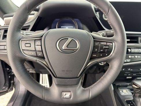 Certified 2022 Lexus ES 350 F Sport image 17
