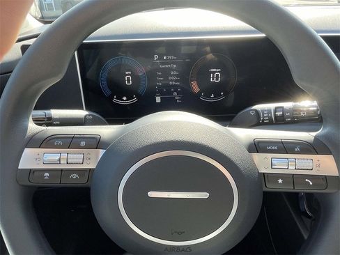 New 2026 Hyundai Tucson SEL image 19