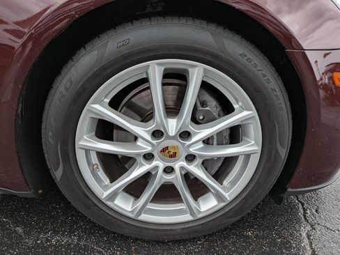 Used 2019 Porsche Panamera 4 AWD/4WD image 12