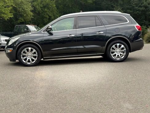 Used 2011 Buick Enclave CXL AWD/4WD image 4