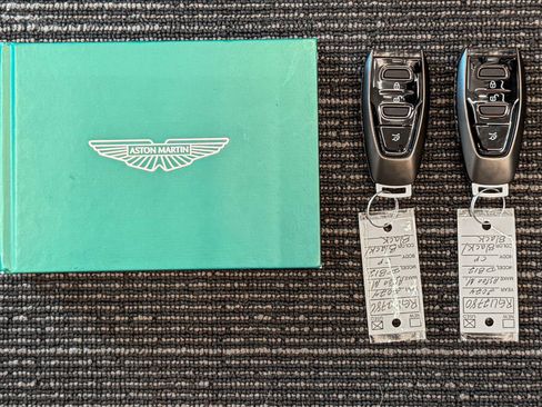 Used 2024 Aston Martin DB12 Coupe RWD image 20
