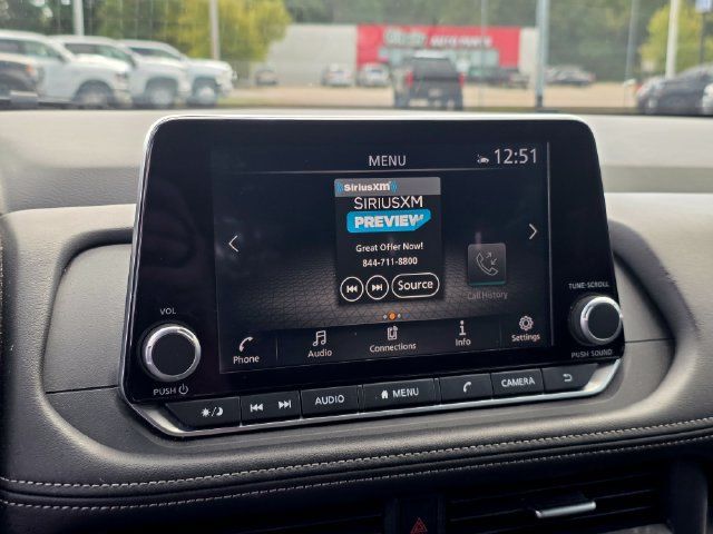 Used 2025 Nissan Rogue SV AWD/4WD image 23