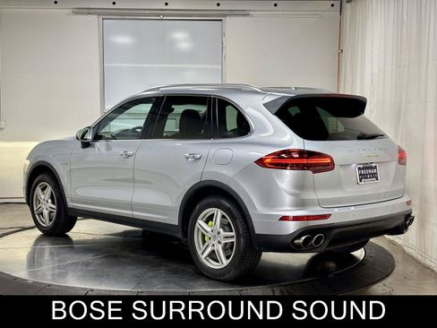 Used 2016 Porsche Cayenne S AWD/4WD image 7