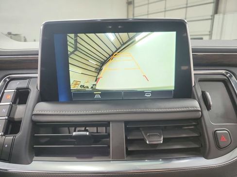 Used 2024 Chevrolet Tahoe Premier AWD/4WD image 29