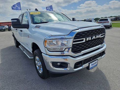 Used 2024 RAM 3500 Big Horn AWD/4WD image 11