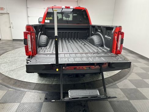 New 2025 Ford F250 XLT w/ 360-Degree Camera Package image 28