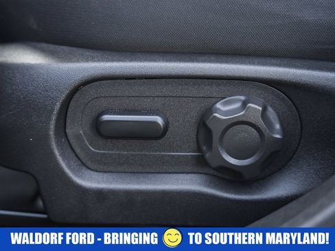 Used 2013 Ford Taurus SEL image 34