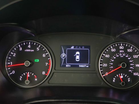 Used 2018 Kia Optima EX image 15