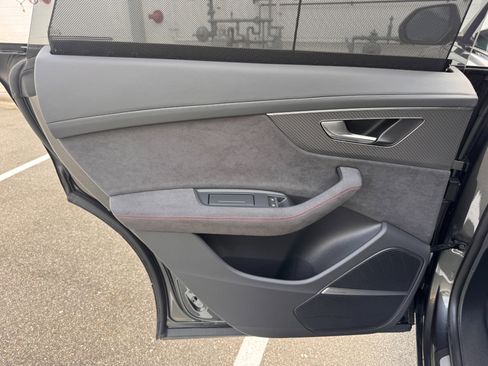 Used 2025 Audi RS Q8 performance image 46