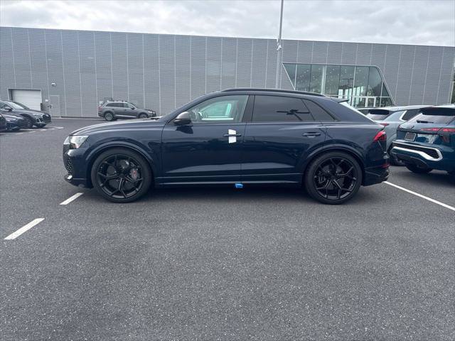 New 2027 Audi RS Q8 performance AWD/4WD image 4