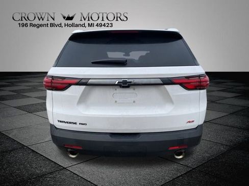 Used 2023 Chevrolet Traverse RS image 12