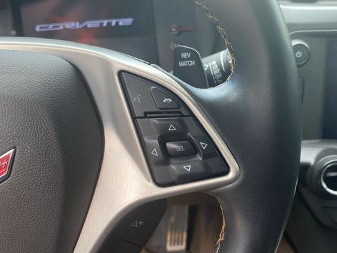 Used 2015 Chevrolet Corvette Stingray Convertible w/ 3LT Preferred Equipment Group RWD image 17
