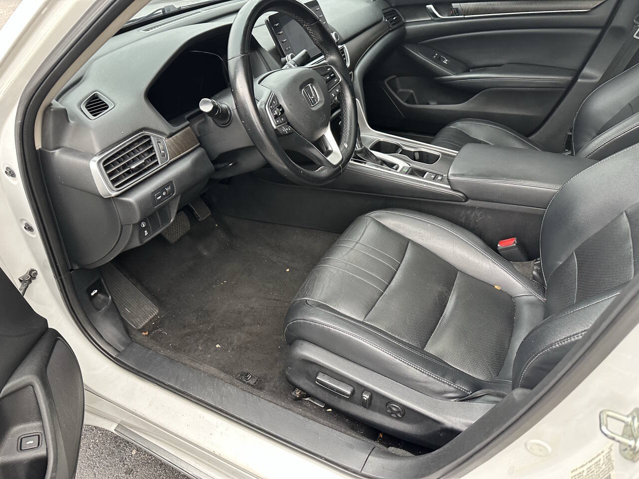 Used 2018 Honda Accord EX-L image 19