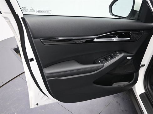 New 2026 Kia Seltos SX image 18