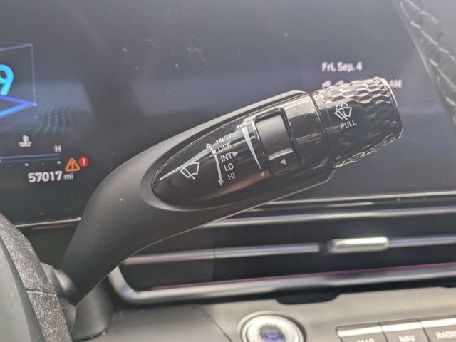 Used 2024 Hyundai Elantra SEL w/ Convenience Package FWD image 28
