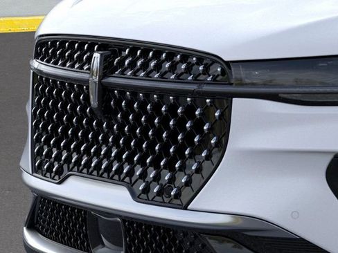 New 2026 Lincoln Nautilus Premier w/ Equipment Group 102A image 17