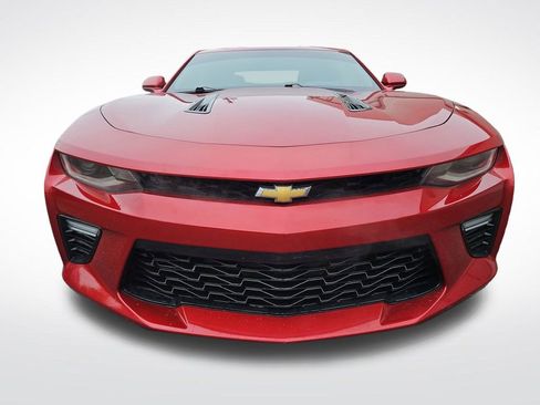 Used 2016 Chevrolet Camaro SS RWD image 8