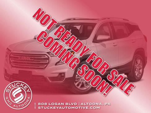 Used 2022 GMC Terrain SLT w/ Tech Package image 1