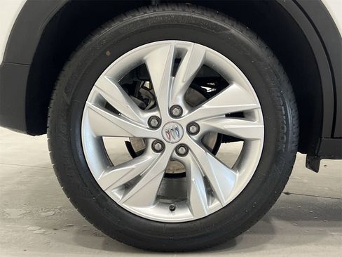 Used 2024 Buick Encore GX Preferred image 10