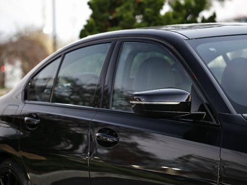 New 2026 BMW 330i Sedan w/ M Sport Package image 3