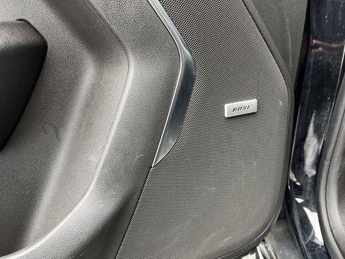 Used 2022 Chevrolet Suburban LT image 26