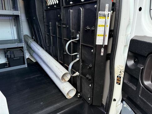 Used 2014 GMC Savana 2500 w/ Cold Climate Package image 25