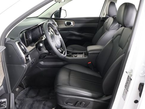Used 2023 Kia Sorento S w/ Panoramic Sunroof Package AWD/4WD image 33
