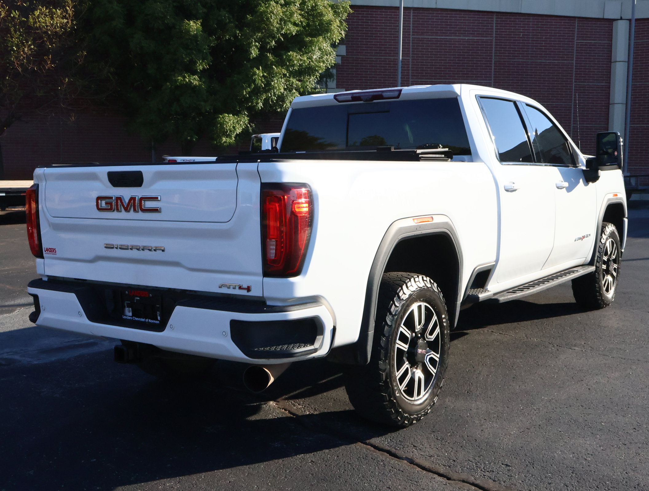 Used 2023 GMC Sierra 2500 AT4 w/ AT4 Preferred Package AWD/4WD image 38